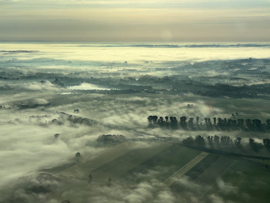 18.06.2024 Stuttgart - München | Sonne vs. Nebel