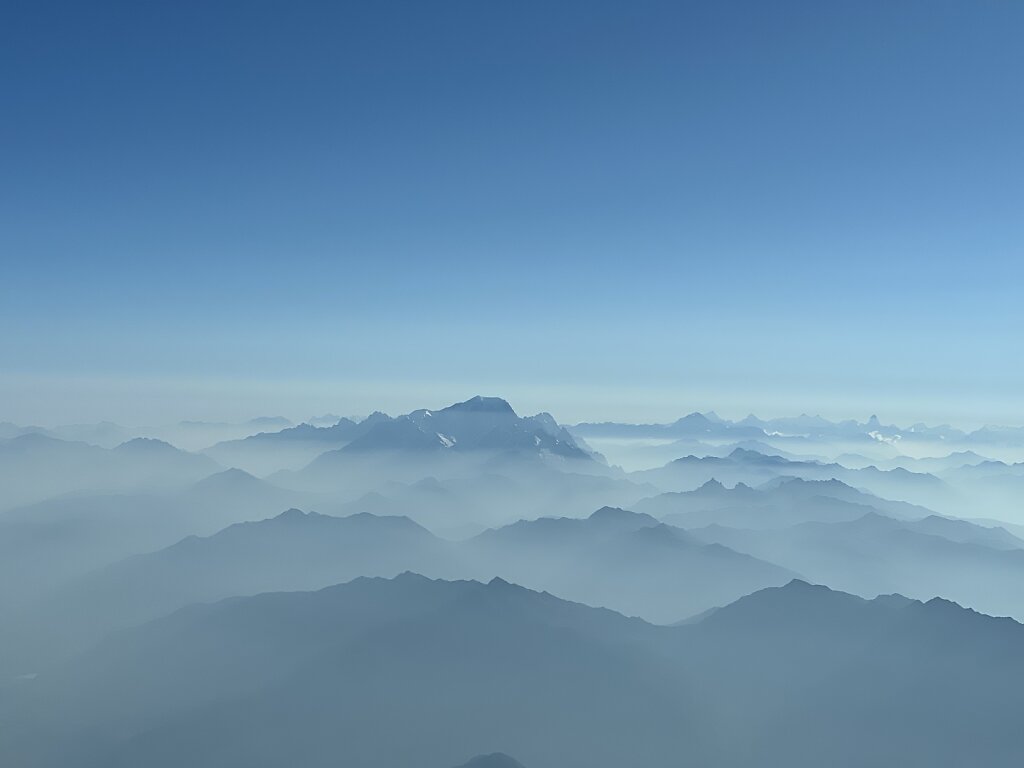 12.08.2025 München - Lyon | Schattiger Mont Blanc